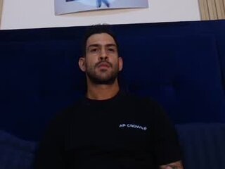 Sexy maximo_stonn
